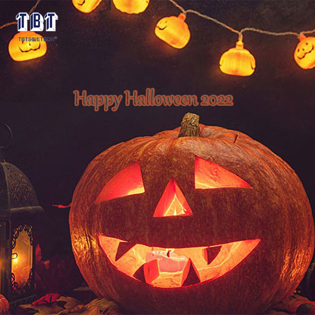 2022 عيد رعب سعيد 640x640